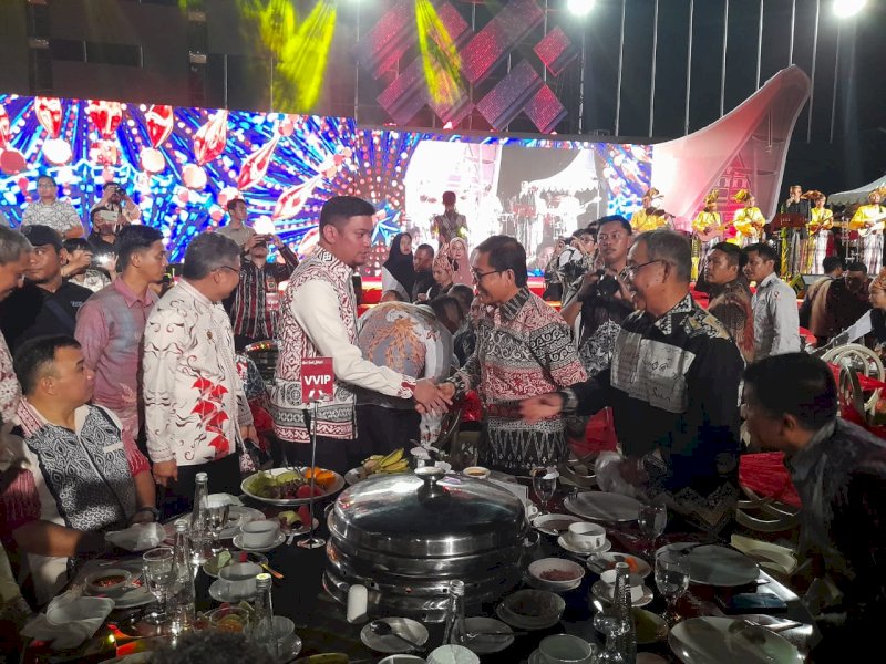 Hari Jadi Ke-354 Sulsel, Wabup Suaib Hadiri Pentas Seni Budaya di Anjungan Pantai Losari