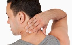 Jangan Panik, Begini Cara Atasi Leher Sakit Saat Bangun Tidur 
