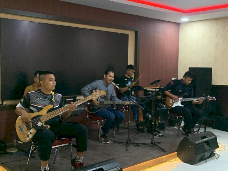 Beri Kejutan Ultah, Ini Doa Danyon Ichsan untuk Pj Bupati Bone di Usia ke-53 Tahun