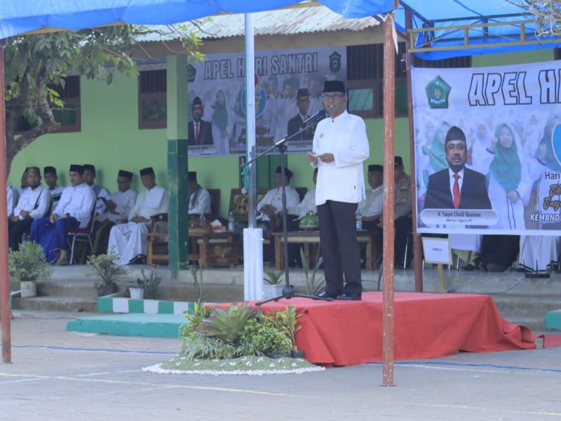 Pj. Bupati Takalar Ingatkan Pentingnya Peran Santri sebagai Agen Perubahan