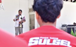 Pj Gubernur Bahtiar Lepas Atlet Panjat Tebing Sulsel Menuju Pra PON Semarang