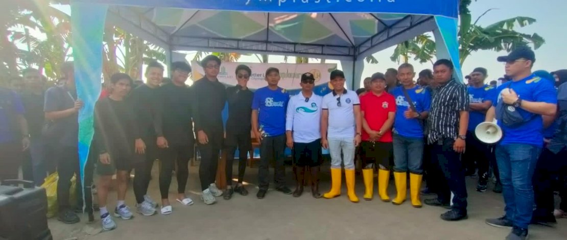 Pemerintah Kecamatan Tallo dan Pandawara Group Gelar Aksi Bersih-bersih di Kampung Nelayan