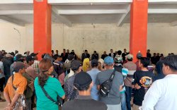 Gara-gara Sengketa Lahan,  Ratusan Masyarakat Poleonro Unjuk Rasa di DPRD Bone