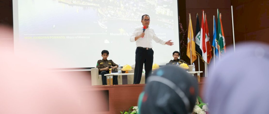 Danny Pomanto Sharing Transformasi Kepimpinan Era 5.0 dengan Ribuan Mahasiswa UIN