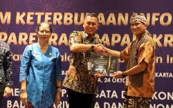 Monev Pengelolaan Informasi Publik, Poltekpar Makassar Raih Predikat Informatif dari Kemenparekraf