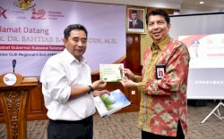 Pj Gubernur Sulsel - Kepala OJK Bahas Literasi Keuangan dan Ekosistem Bisnis Budidaya Pisang