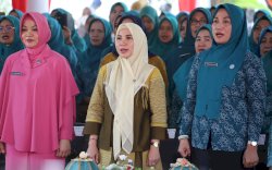 Sofha Marwah Bahtiar Motivasi Pengurus PKK dan Dekranasda Kepulauan Selayar 