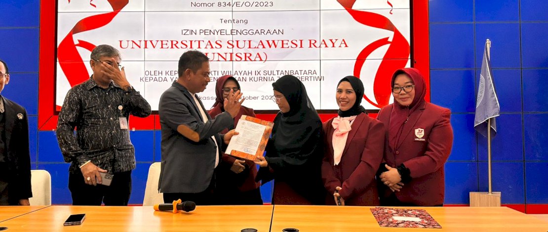 Penyerahan Izin Penyelenggaraan Universita Sulawesi Raya (Unisra)