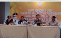 Bappeda Gelar Rapat Koordinasi Rancangan Awal RPJPD Kota Makassar 2025-2045 