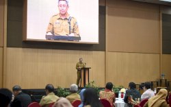 Pj Sekprov Buka Kick Off Meeting Pengembangan Sistem Komunitas Cerdas Iklim DAS Saddang