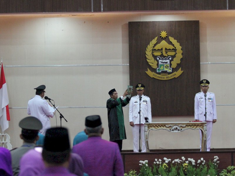 Pj Gubernur Sulsel Lantik Pj Bupati Enrekang dan Pj Wali Kota Parepare, Minta Segera Bergerak dan Bekerja