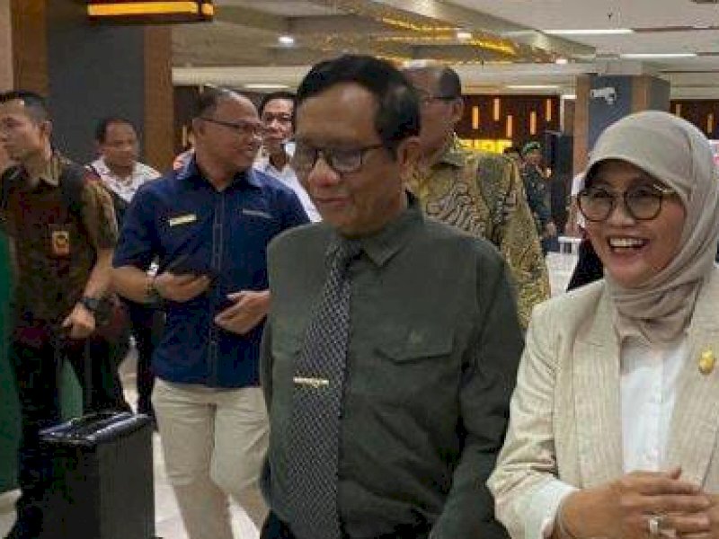 Soal Putusan MK, Mahfud MD Persilakan DPR Ajukan Hak Angket