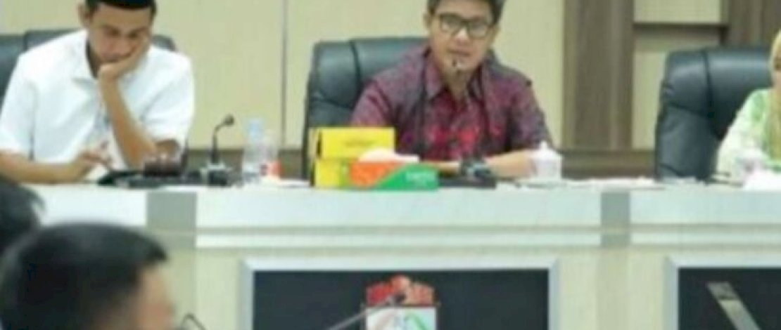 Banggar DPRD Makassar Rapat Rancangan APBD Perubahan 2023 Banggar DPRD Makassar Rapat Rancangan APBD Perubahan 2023