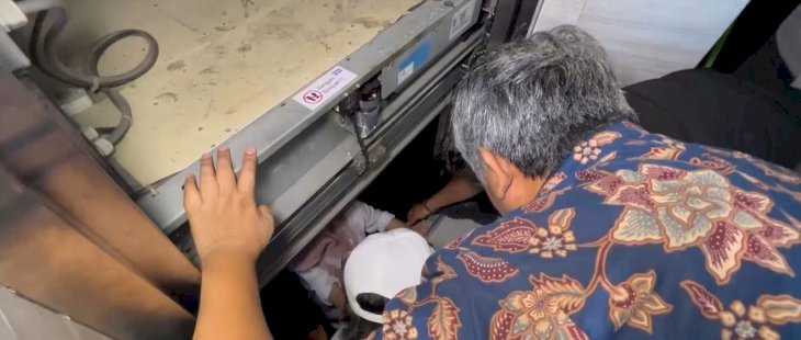 Dosen dan Mahasiswa Unifa Terjebak dalam Lift saat Mati Lampu