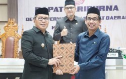 Pemkot-DPRD Makassar Setuju Ranperda APBD Perubahan 2023