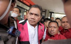 Achsanul Qosasi Resmi Jadi Tersangka dalam Kasus Dugaan Korupsi Menara BTS 4G