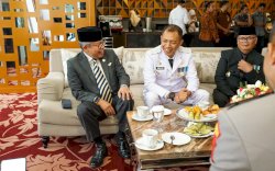 Taufan Pawe Sebut Pj Wali Kota Parepare Birokrat Tulen