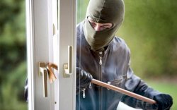 Polisi Tangkap Pelaku Pembobolan Rumah Mewah di Makassar