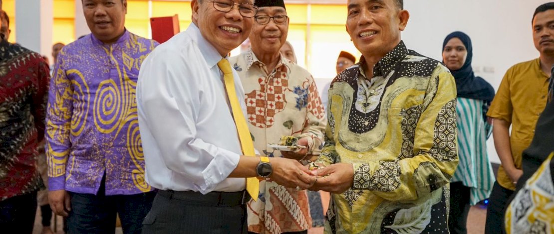Andi Firdaus Djollong Ucapkan Milad ke-58 Wali Kota Taufan Pawe Andi Firdaus Djollong Ucapkan Milad ke-58 Wali Kota Taufan Pawe