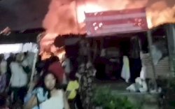 &nbsp;Akibat Arus Pendek Listrik , 10 Rumah Terbakar dan 1&nbsp; Orang&nbsp;Terluka&nbsp;di Makassar