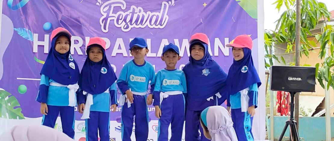 Penggalangan Dana untuk Palestina Warnai Peringatan Hari Pahlawan di SIT Muslih