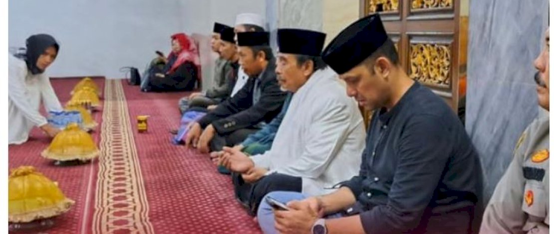 Sekcam Bontoala Hadiri Peringatan Maulid Nabi Besar Muhammad SAW di Masjid Miftahul Nur Kelurahan Bunga Ejaya
