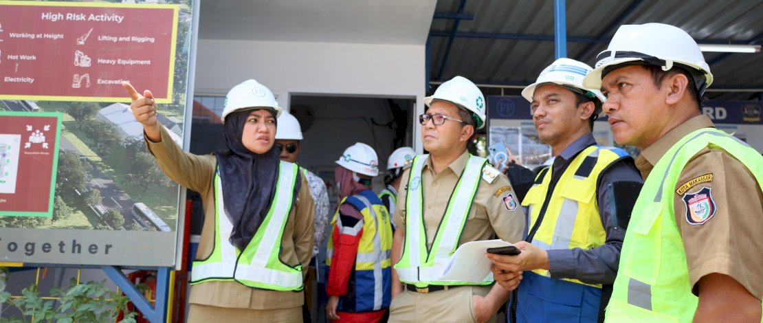 Wali Kota Makassar Moh Ramdhan "Danny" Pomanto kembali turun meninjau progres pengerjaan Makassar Government Center (MGC) yang berlokasi di Jalan Sultan Hasanuddin, Selasa, 7 November 2023.