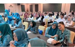 Plt Camat Bontoala dan Sekcam Bontoala Hadiri Kegiatan Bimtek TP PKK 