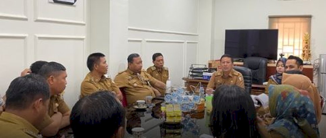 Evaluasi Kinerja , Pemerintah Kecamatan Bontoala Gelar Rakor