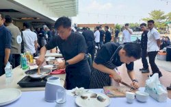 30 Koki Hotel Berkompetisi Ciptakan Menu Olahan Ikan Bandeng