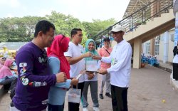 Meriahkan HKN ke-59 Tahun 2023, Pj Bupati Lepas Peserta Jalan Sehat 