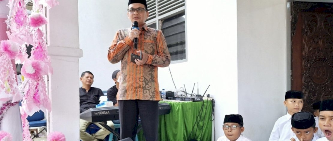 Travel haji dan umrah, Ananda Nurul Haromain, meresmikan pengoperasian kantor cabangnya di Kabupaten Sidrap, Sabtu, 11 November 2023. Travel haji dan umrah, Ananda Nurul Haromain, meresmikan pengoperasian kantor cabangnya di Kabupaten Sidrap, Sabtu, 11 November 2023.