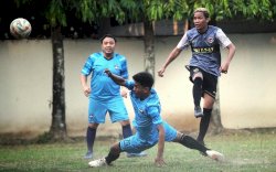 BI Sulsel FC Gelar Friendly Match Sepak Bola Lawan Tim Jurnalis