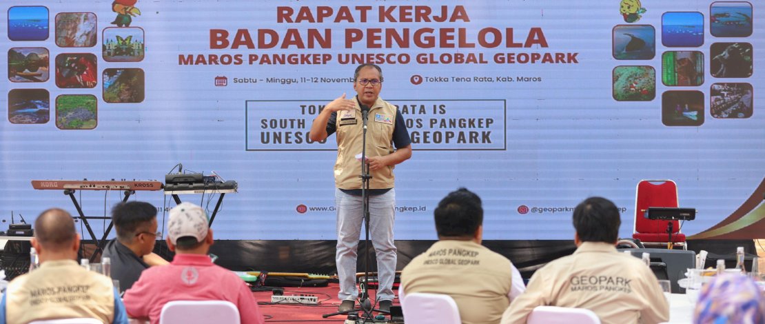 Danny Pomanto Buka Rapat Kerja Badan Pengelola Geopark Maros-Pangkep di Tokka Tena Rata