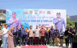 Camat Biringkanaya Dampingi Wali Kota dan Kapolda Sulsel Serahkan Bantuan