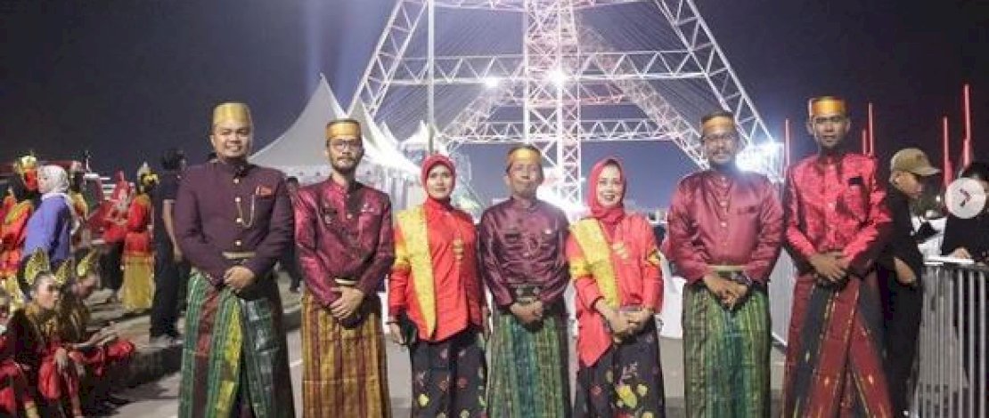 Lurah Pai dan Jajarannya Menyemarakkan Karnaval HUT Kota Makassar ke-416 di Centre Point of Indonesia (CPI)