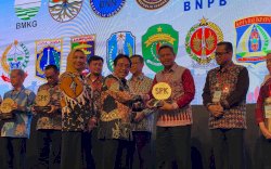 Pemprov Sulsel Terima Penghargaan Indeks Tertinggi Tata Kelola Standardisasi dan Penilaian Kesesuaian 2023