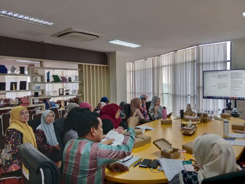 Jelang Pengukuhan Pengurus Baru, Dekranasda Sulsel Rapat Persiapan Rakor 2023-2024 