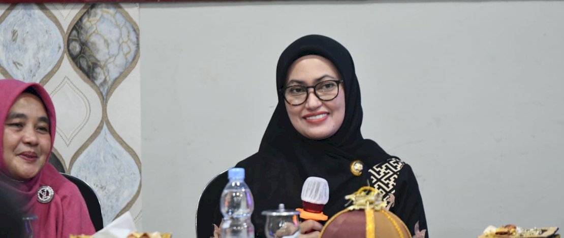Indah Putri Indriani Indah Putri Indriani