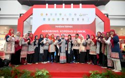 TP PKK Sulsel Ikut Pameran di Batam Dorong Produk UMKM Go Ekspor 