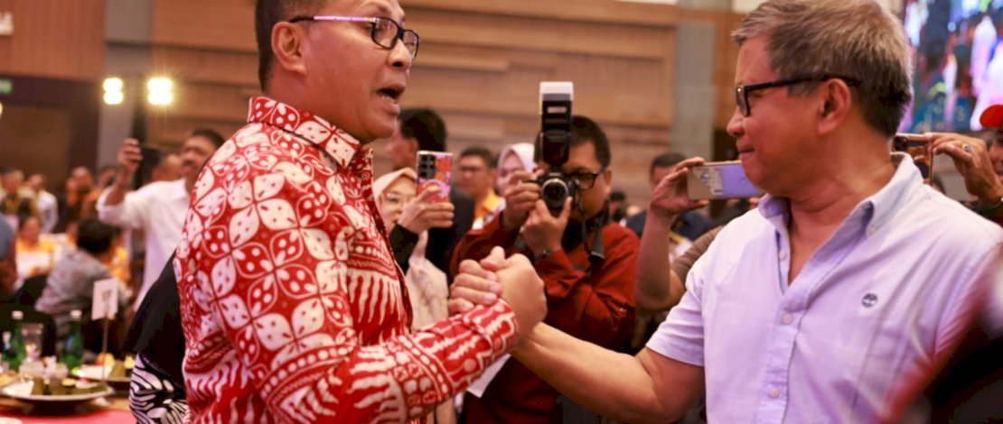 Wali Kota Makassar Moh Ramdhan Pomanto mengkritik argumentasi Rocky Gerung perihal Pulau Sulawesi sepenuhnya berasal dari Australia.