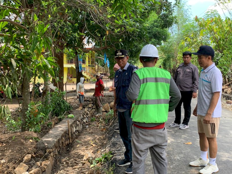Dapat Bantuan Dana Segmen Jalan Rp40 Miliar, Pj Bupati Minta Kontraktor Jaga Kualitas Pekerjaan