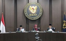DKPP Sidang Dugaan Pelanggaran Kode Etik Delapan Penyelenggara Pemilu