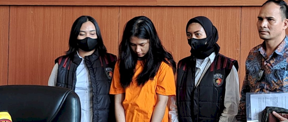 Ghisca Debora, Mahasiswa Trisakti Jadi Calo Coldplay, Terancam DO