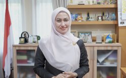 Bupati Indah Putri Indriani, Wanita Tangguh dengan Kinerja Mumpuni