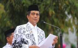 Pimpin Upacara HGN 2023, Wabup Saiful Arif Haturkan Terima Kasih Atas Dedikasi Ikhlas Para Guru