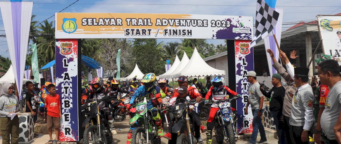 Ratusan rider ikut berpartisipasi dalam Event  Selayar Trail Adventure 2023 yang digelar dalam rangka menyambut Hari Jadi Selayar yang Ke 418 dan HUT Koperasi Ke - 76.