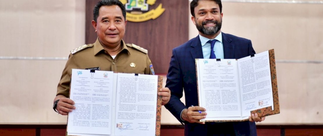 Penandatanganan Memorandum of Understanding (MoU) tentang pembelian hasil budidaya pisang cavendish, di Kantor Gubernur Sulsel, Senin, 27 November 2023. MoU ini memastikan pasar hasil budidaya pisang cavendish. Penandatanganan Memorandum of Understanding (MoU) tentang pembelian hasil budidaya pisang cavendish, di Kantor Gubernur Sulsel, Senin, 27 November 2023. MoU ini memastikan pasar hasil budidaya pisang cavendish.
