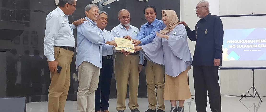 Pelantikan pengurus IHO Sulawesi Selatan Periode 2023-2028, di Baruga Anging Mammiri Rumah Jabatan Wali Kota Makassar, Selasa, 28 November 2023.