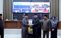 Upaya Tingkatkan PAD, DPRD Setujui Pajak dan Retribusi Daerah jadi Perda 